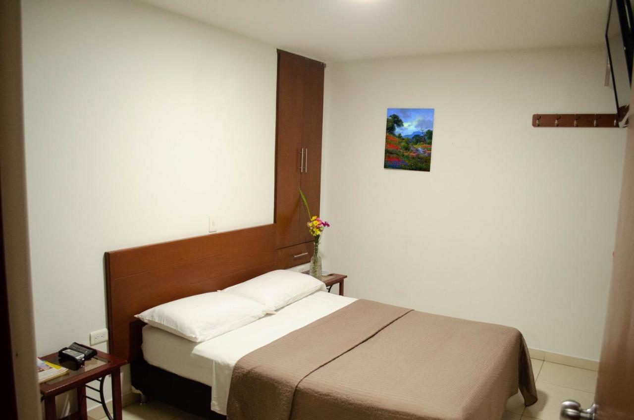 Hotel El Faro Buga Ngoại thất bức ảnh