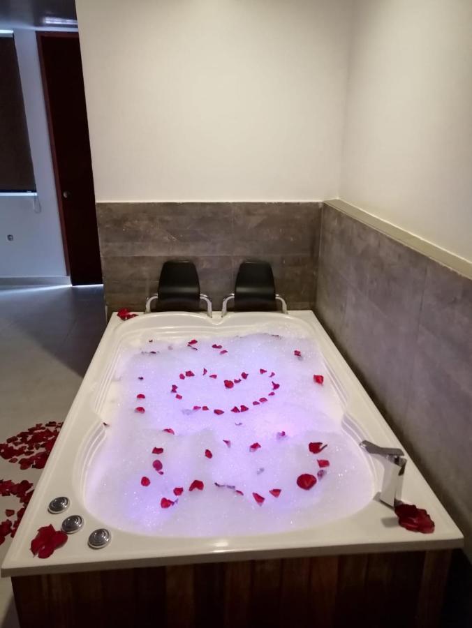 Hotel El Faro Buga Ngoại thất bức ảnh