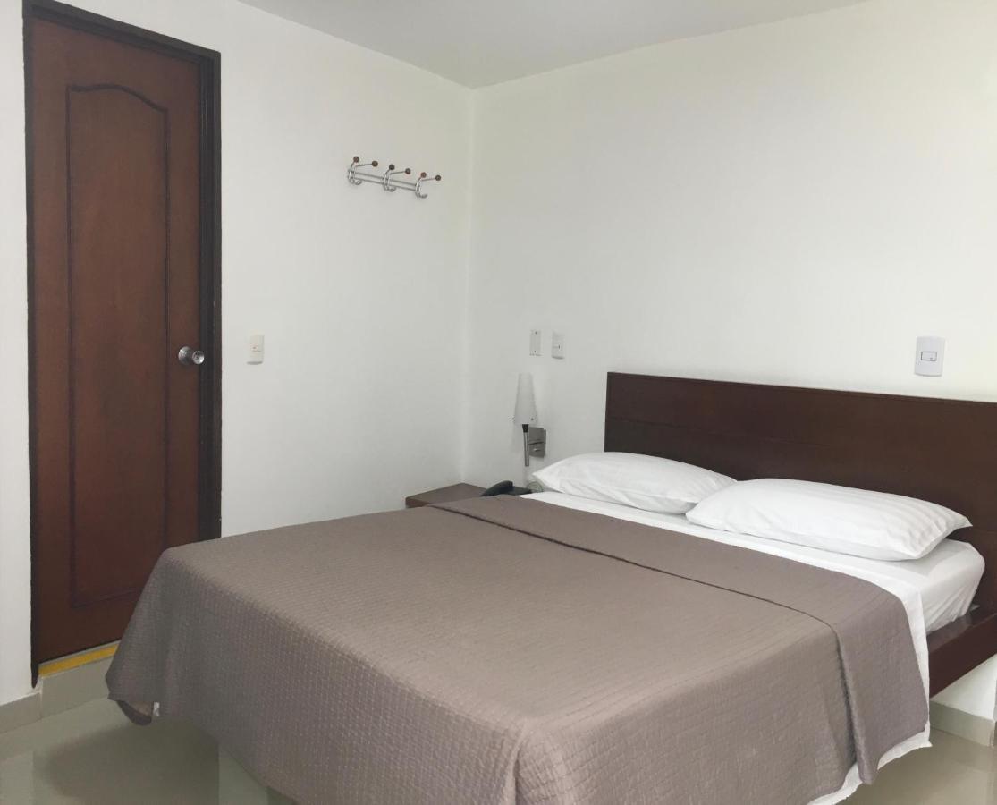 Hotel El Faro Buga Ngoại thất bức ảnh